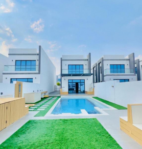 3BR White Pearl Luxury Villa